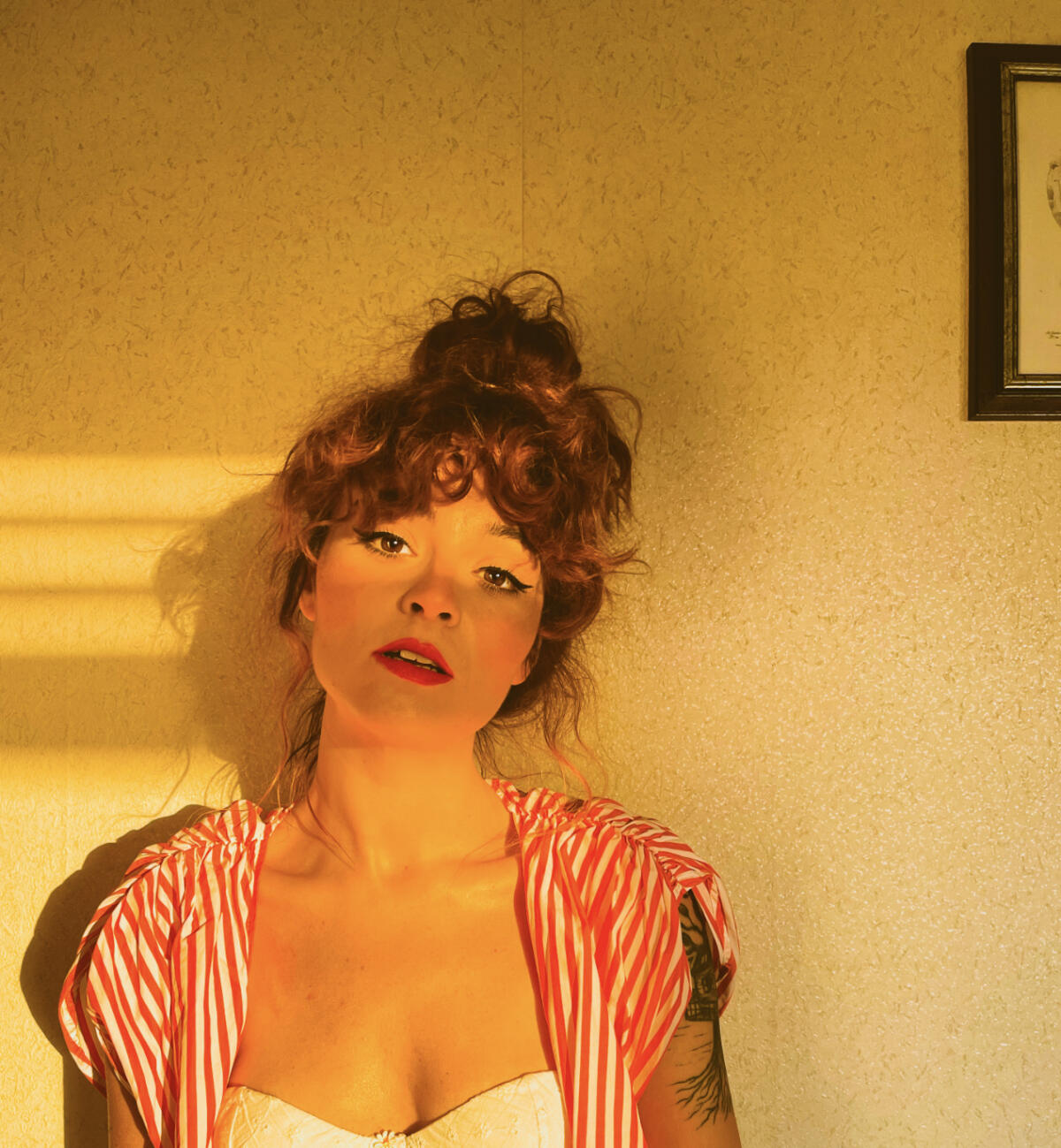 Grande attesa per il concerto di Max Gazzè del primo ottobre alla festa di San Michele ad Aprilia. Aprirà il concerto Mille, la cantante dei Moseek. - 