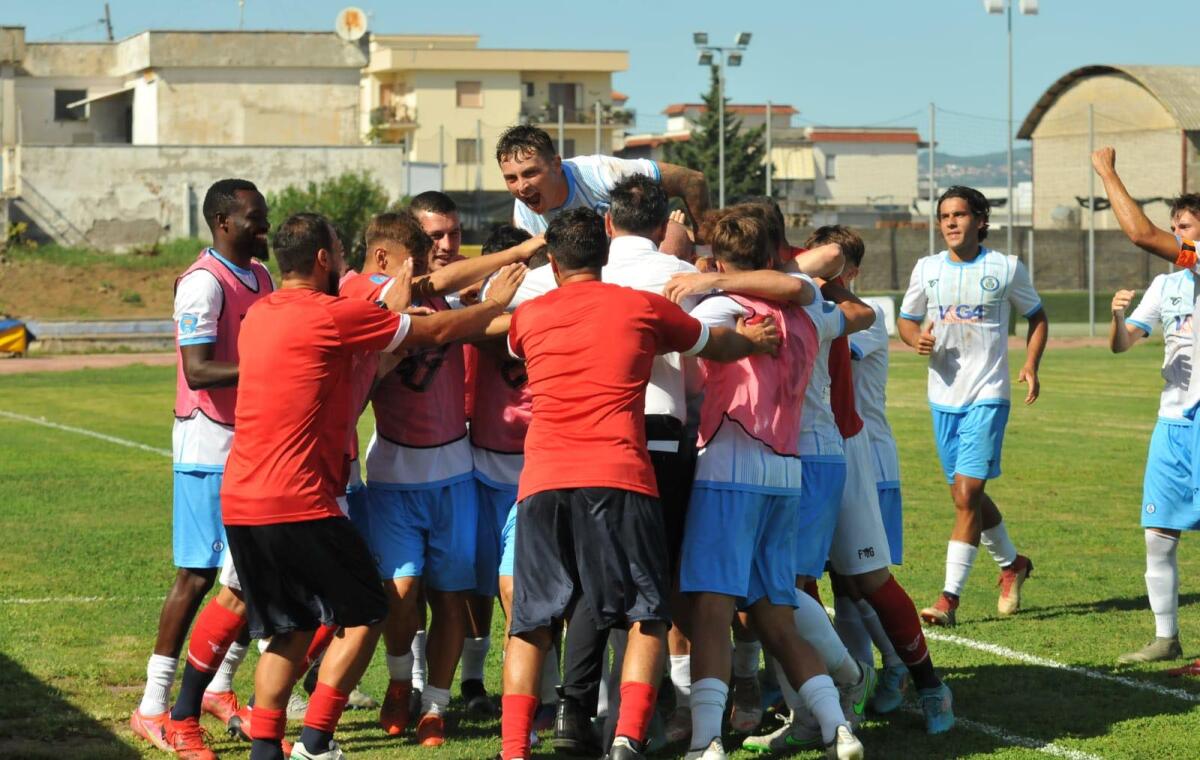 Calcio di serie D, esordio vittorioso al “Quinto Ricci” per l’Aprilia Calcio: finisce 1-0 contro l’Atletico Uri. - 