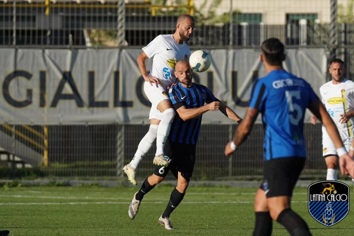 Calcio di serie C: settimana intensa per il Latina dopo aver travolto la Viterbese per 5 reti a 1. Questo martedì il primo turno di Coppa Italia. - 
