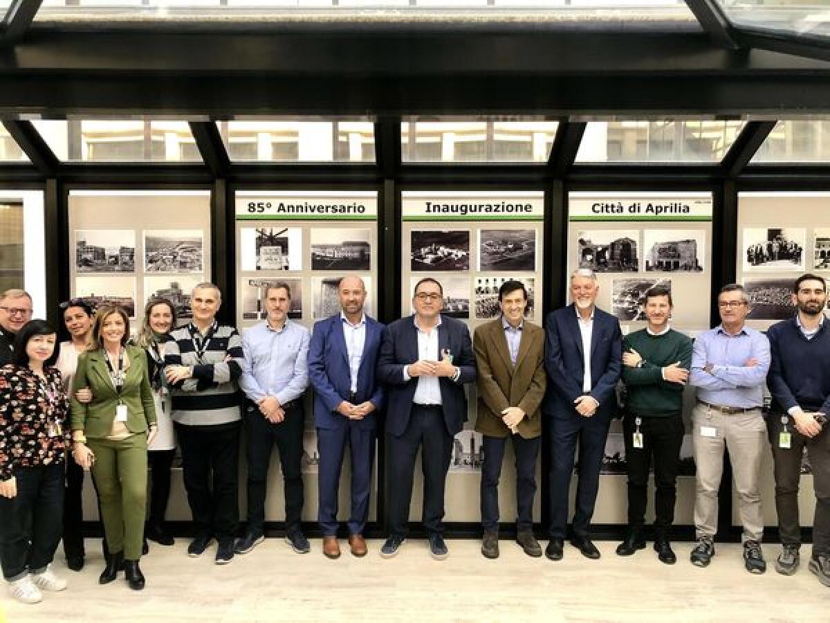 Aprilia - Una mostra fotografica dedicata alla fondazione e alla storia della città nei locali della Haleon - 