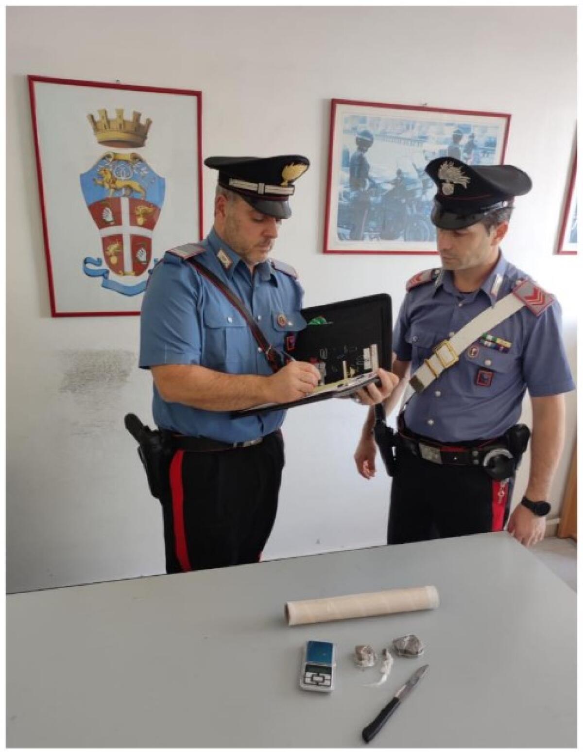 Più di mezz'etto di hashish nascosto in casa: arrestato un 22enne di Formia - 