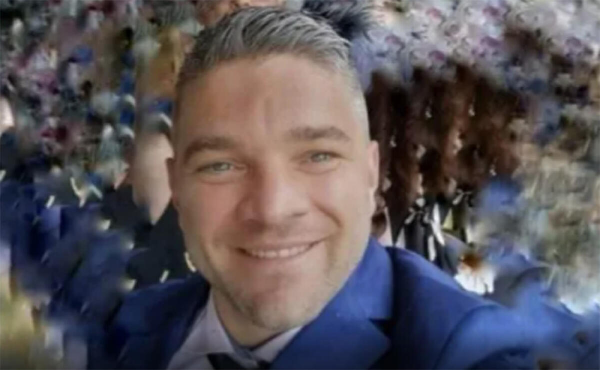 Si schianta con la moto contro un cavallo, in piena notte, nella zona di Suso a Sezze: la vittima è il 35enne Riccardo Pasquale Molinari. - 