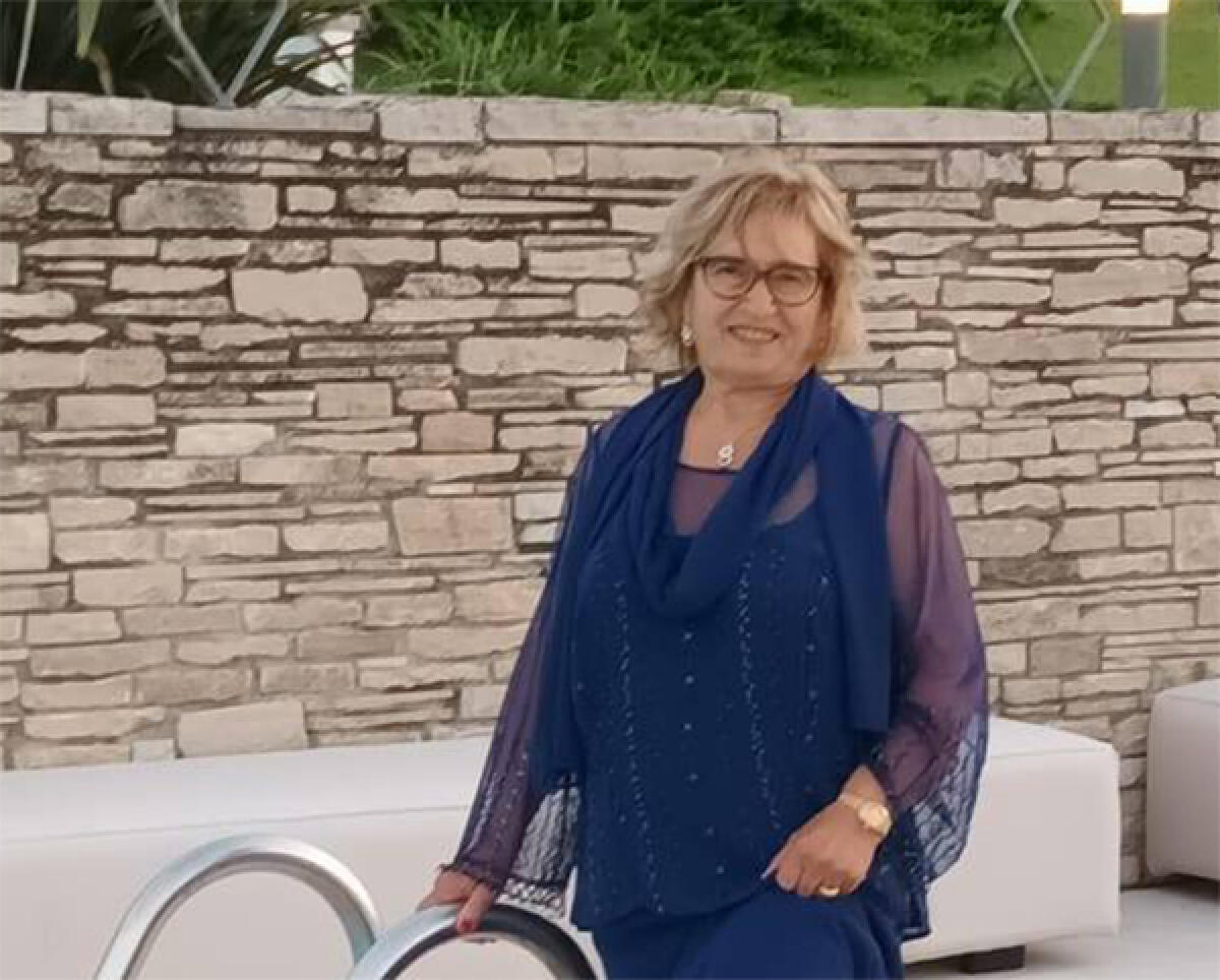 Colta da malore durante la guida, si schianta contro un albero sulla Nettunense, ad Aprilia. Oggi i funerali di Annita Tredicine. - 