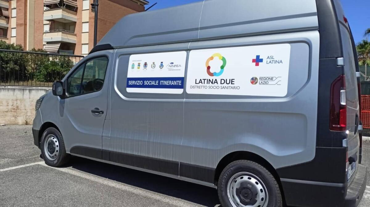 Il camper itinerante dei Servizi Sociali, promosso dal Comune, nelle borgate di Sermoneta. - 