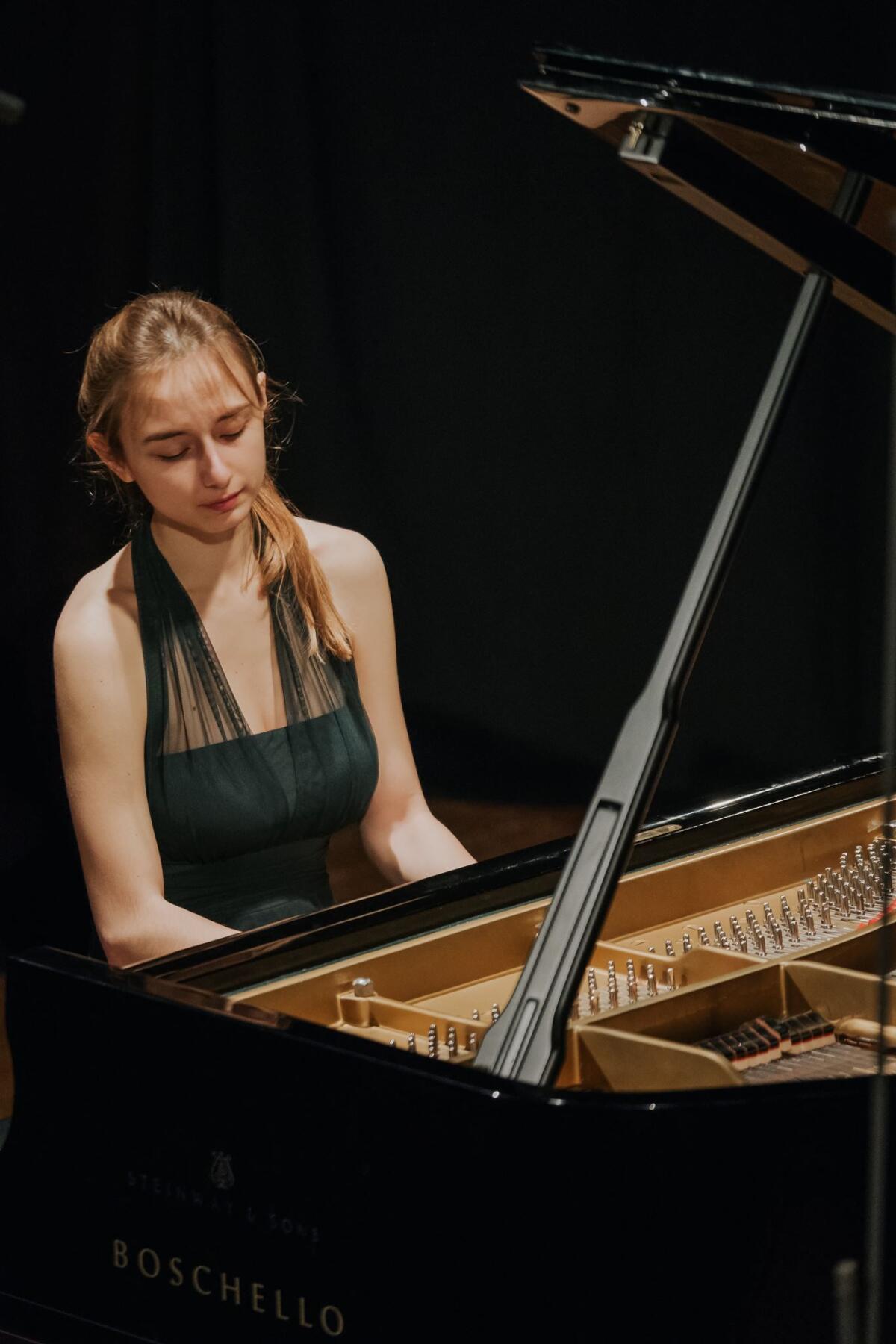 Latina - Giulia Loperfido per i Concerti d'Autunno questo venerdì 14 ottobre - 