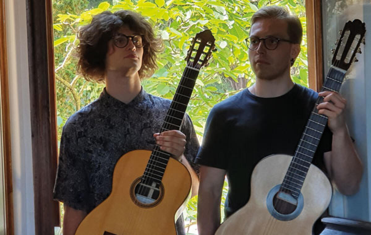 Il duo di chitarre Coverini-Santangelo apre questa sera la rassegna dei “Concerti d’Autunno” del Campus Internazionale di Musica. - 