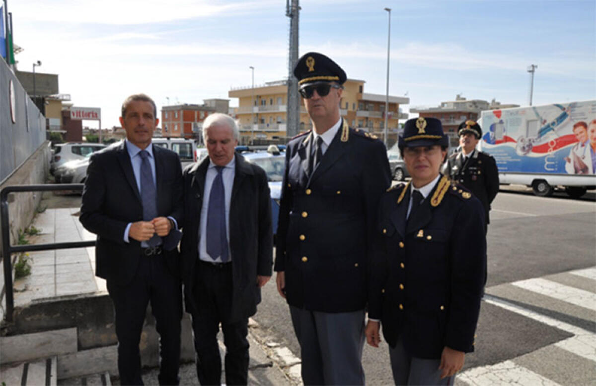 Vicinanza alla Forze di Polizia, il Prefetto di Latina visita gli Uffici territoriali di Formia. - 