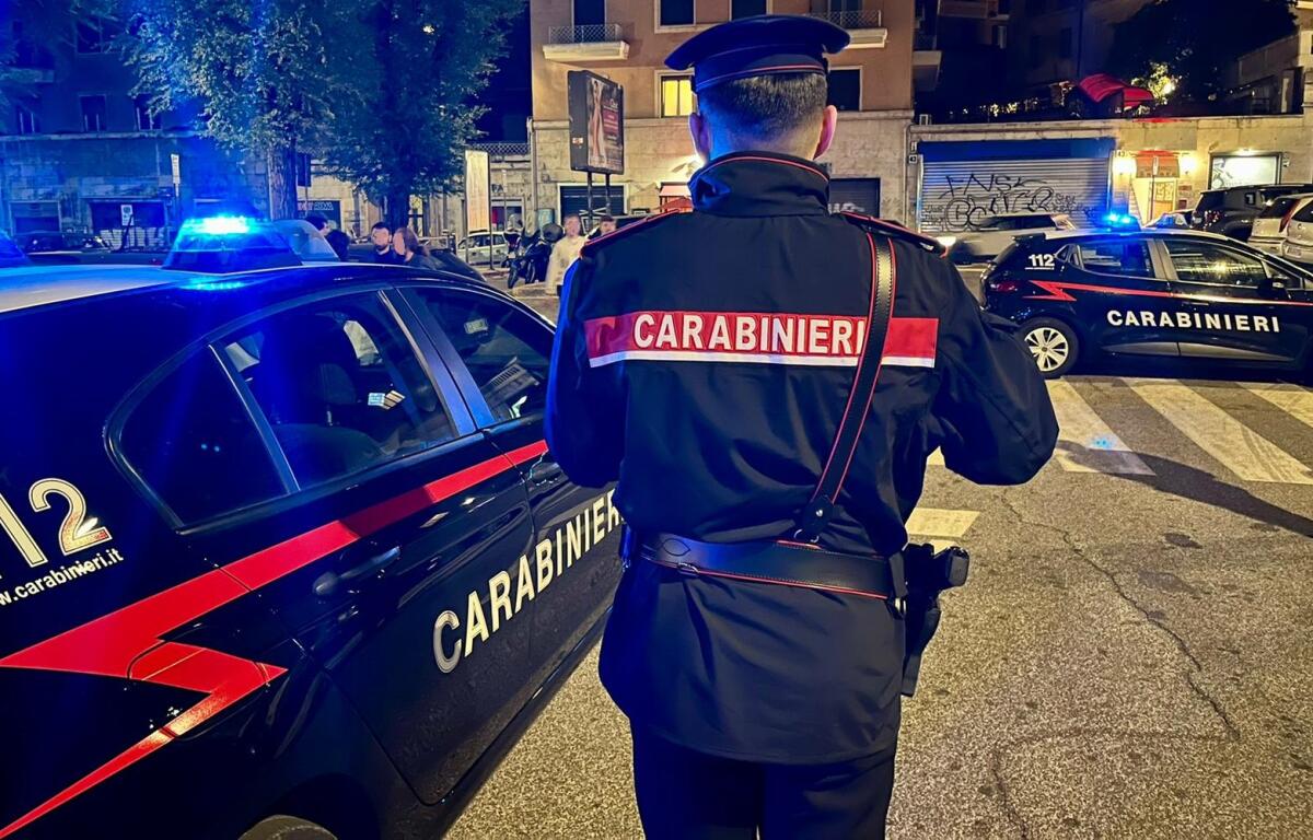 Violenta lite, prima l'investimento poi l'aggressione con l'ascia: tre arresti - 