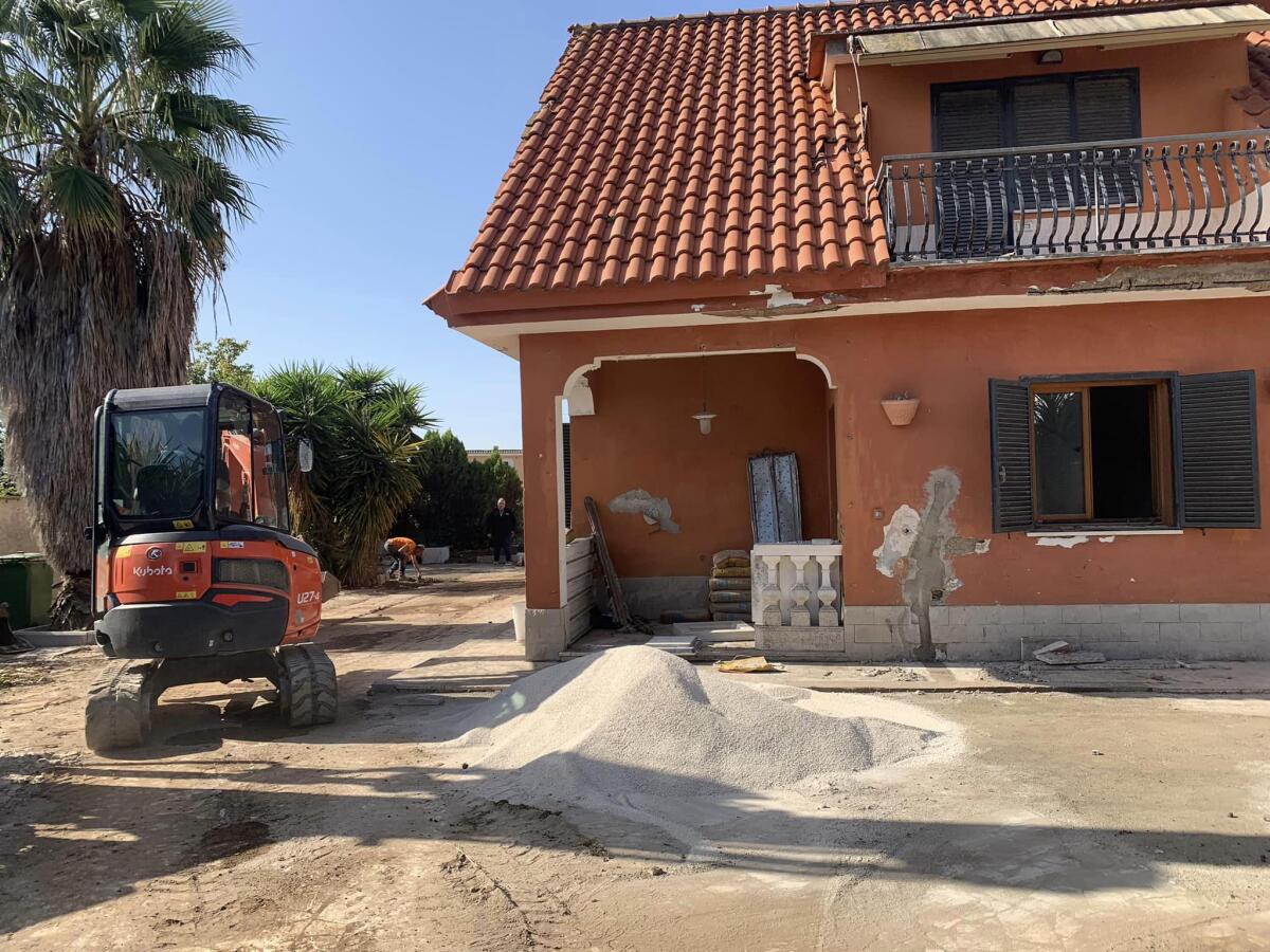 Beni confiscati, iniziati ad Aprilia i lavori presso la villetta di via dei Ciliegi - 