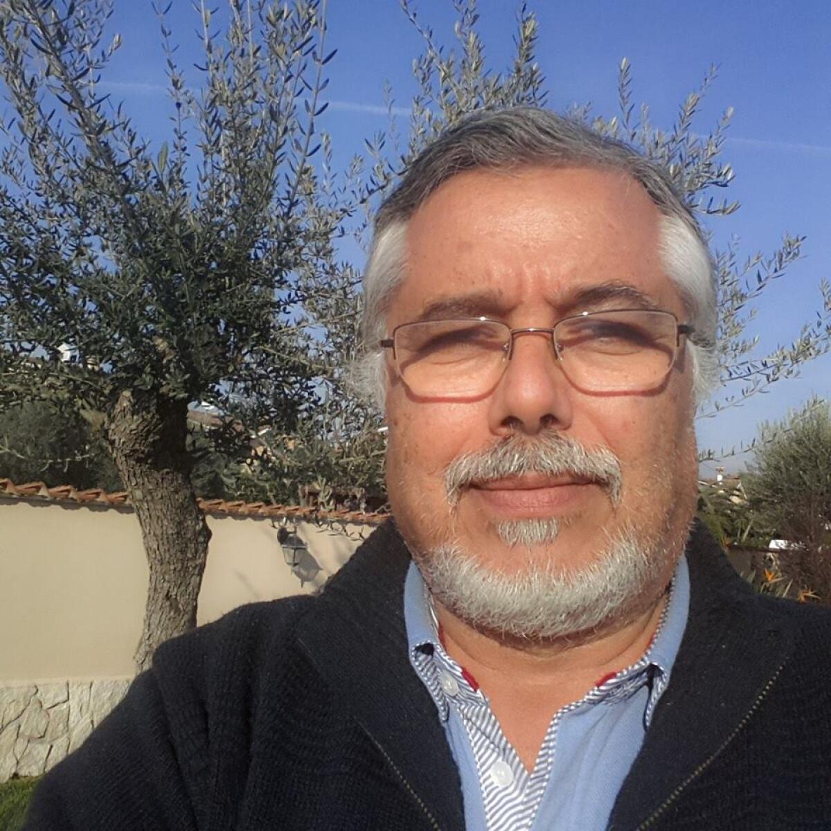 Dopo lunghi mesi di malattia si è spento l’ex Sindaco di Ardea Mario Savarese. - 