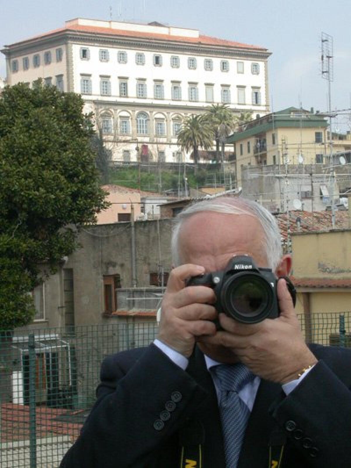 A Velletri è venuto a mancare, all’età di 77 anni, il giornalista Dario Serapiglia. Il messaggio di cordoglio del Sindaco Pocci. - 