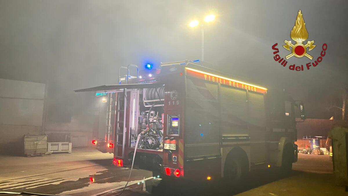 Maltempo nella notte, 40 gli interventi eseguiti in provincia di Roma dai Vigili del Fuoco. - 