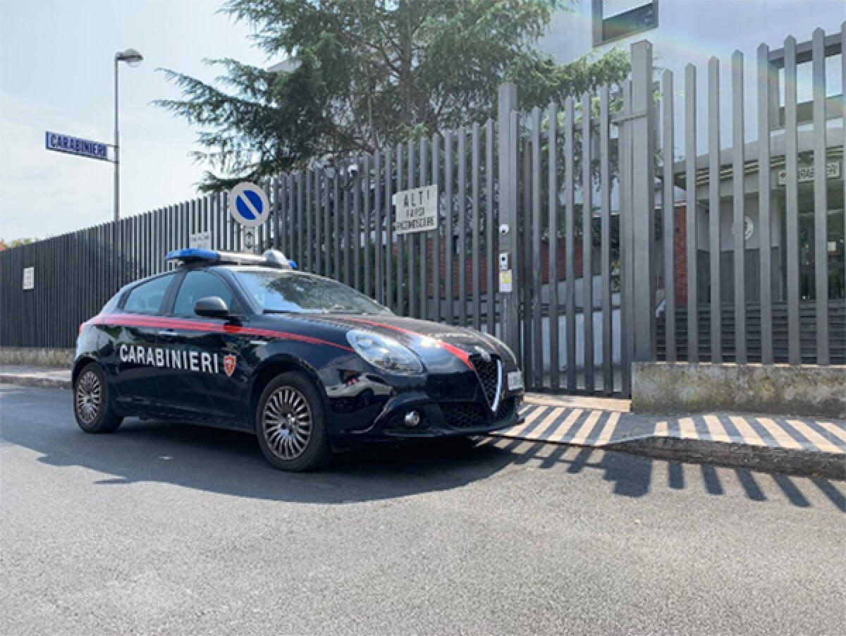 15enne aggredito e rapinato la scorsa estate a Scauri: i Carabinieri denunciano un 22enne della provincia di Napoli. - 