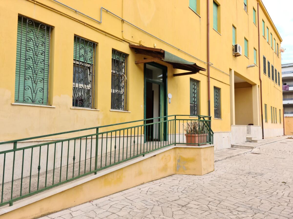 Domenica 13 Novembre a Torvaianica l’inaugurazione del dormitorio maschile, opera della Caritas della diocesi di Albano. - 