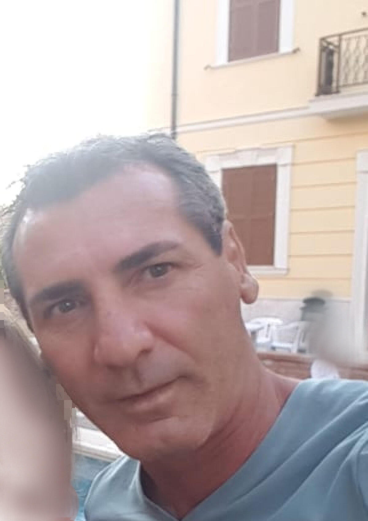 Finisce contro un palo: non c'è stato nulla da fare per Enrico Toto - 