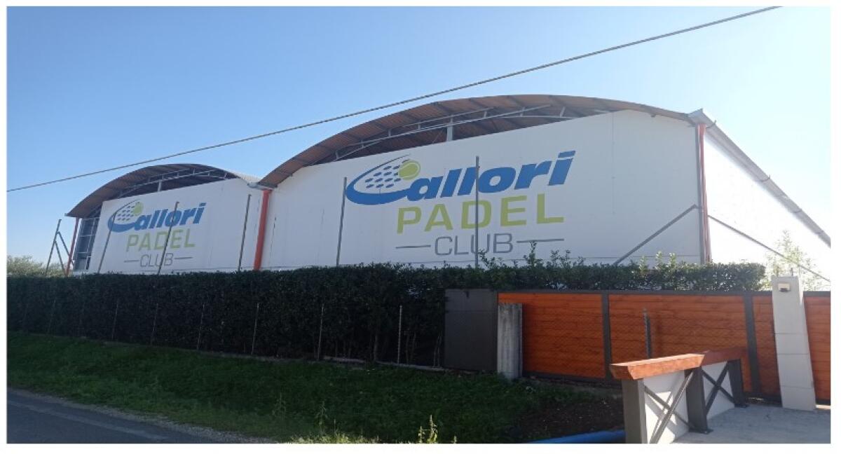 Campi da Padel con tanto di spogliatoi e punto ristoro. A Sabaudia un centro sportivo su un terreno a vocazione agricola - 
