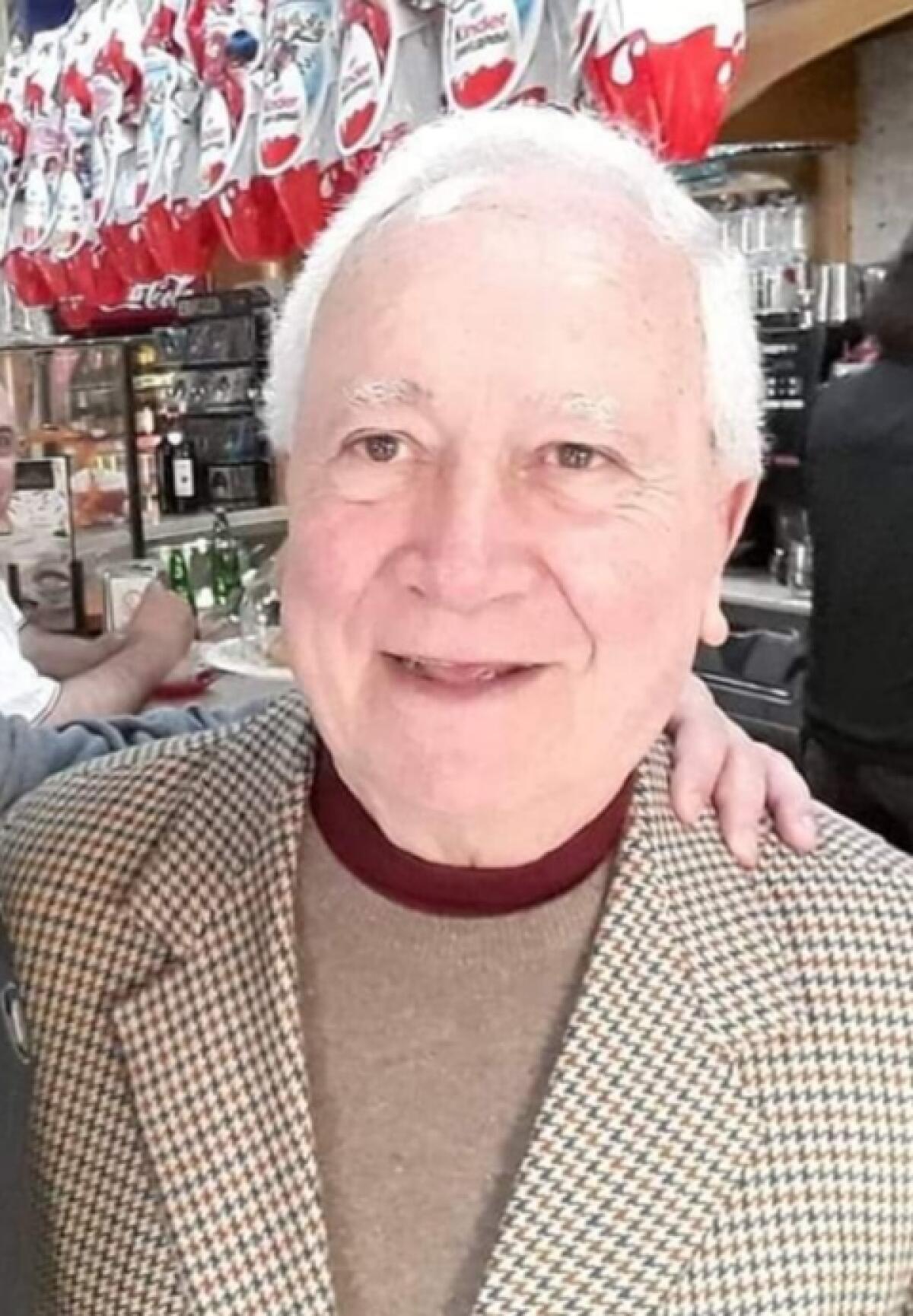 Addio ad Ivo Simeoni, storico sarto e commerciante di Aprilia. Sì è spento all'età di 85 anni. Questo lunedì i funerali. - 