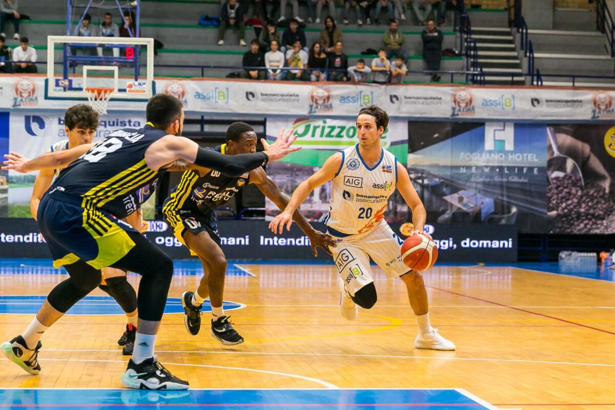 Basket A2 - La Pallacanestro Cantù attesa per oggi pomeriggio al Palabianchini - 
