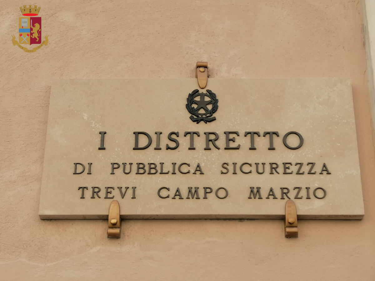 Frodi informatiche attraverso falsi profili di alberghi inesistenti: 2 arresti e 19 denunce in provincia di Roma. - 