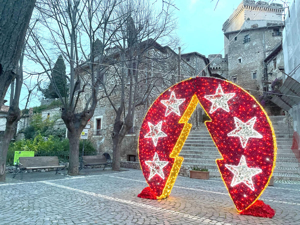 Visita guidata "in musica" a Sermoneta in compagnia della “Midnight Christmas Kids” - 