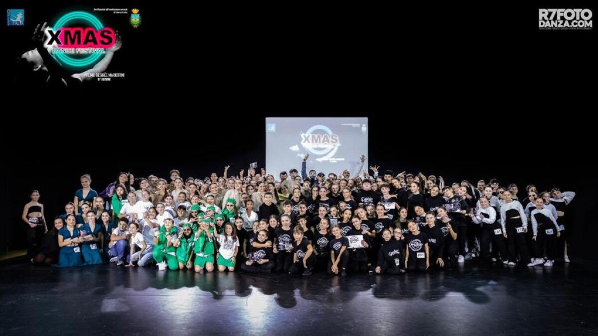 "Oggi Sposi?!", debutta il 22 gennaio al Ponchielli la commedia diretta da Simone Finotti - 