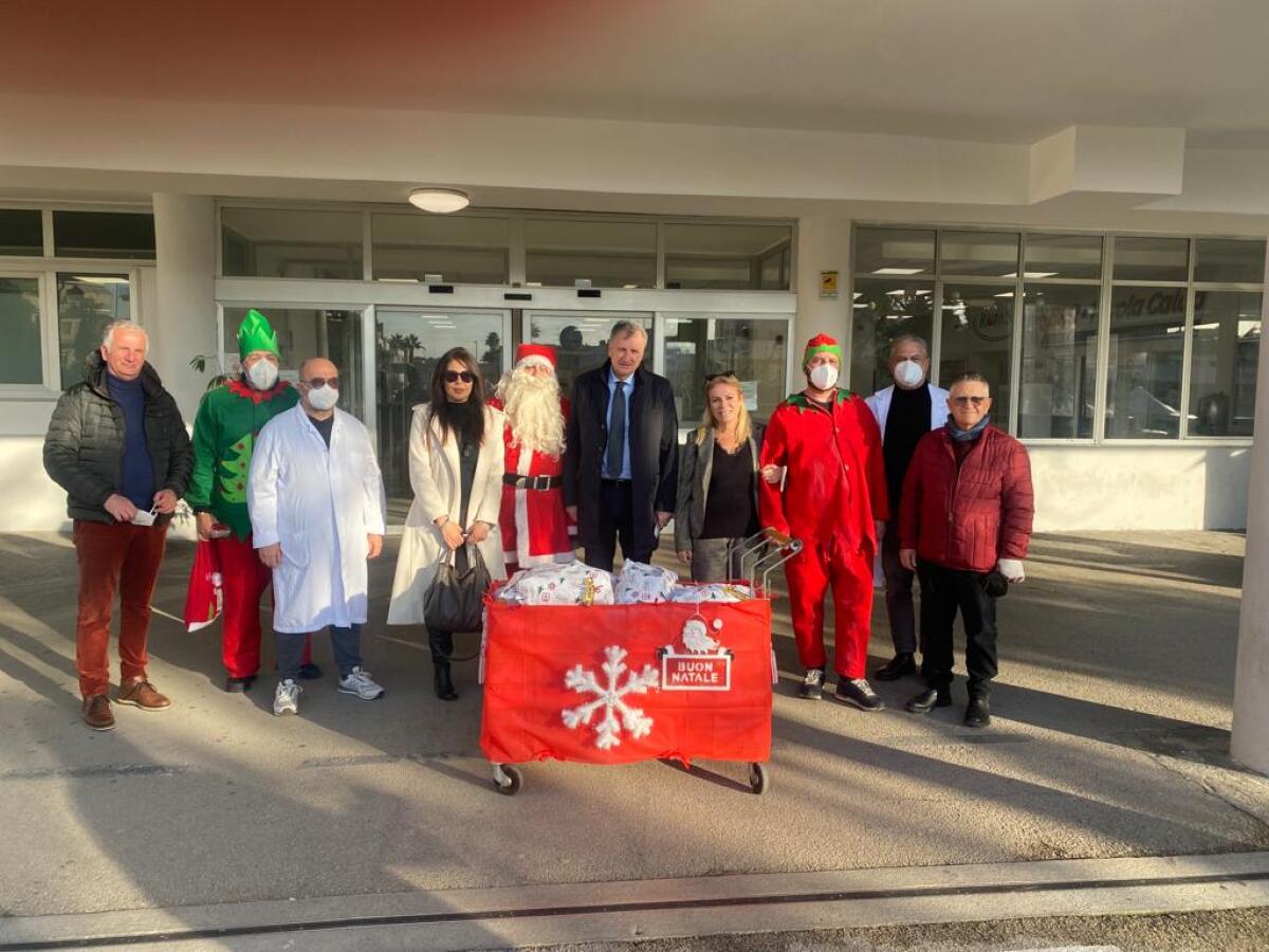 Doni per i piccoli pazienti del Goretti di Latina - 