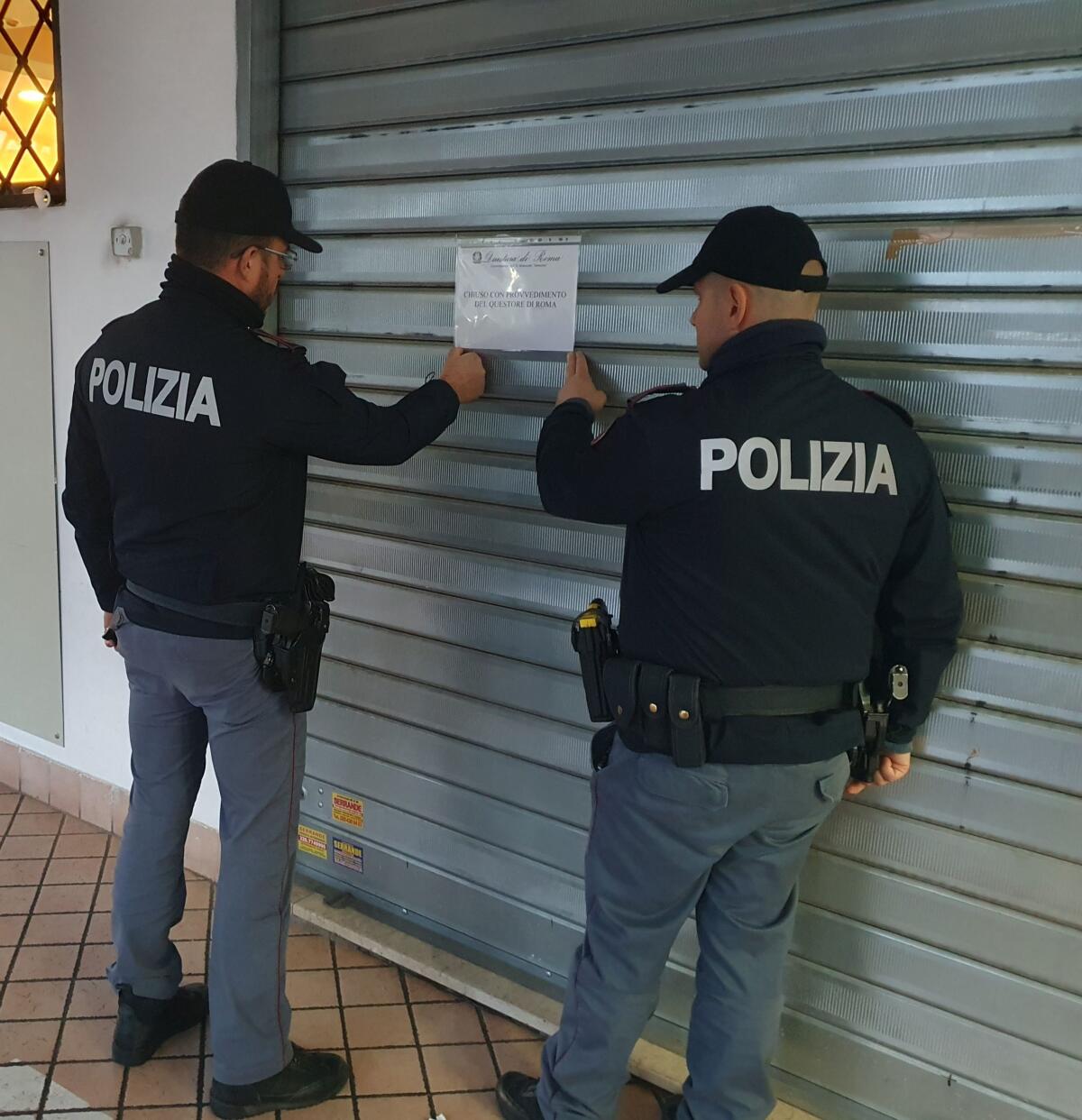 Dipendente in manette per cocaina, la Polizia sospende la licenza per 10 giorni ad un locale di Lanuvio. - 