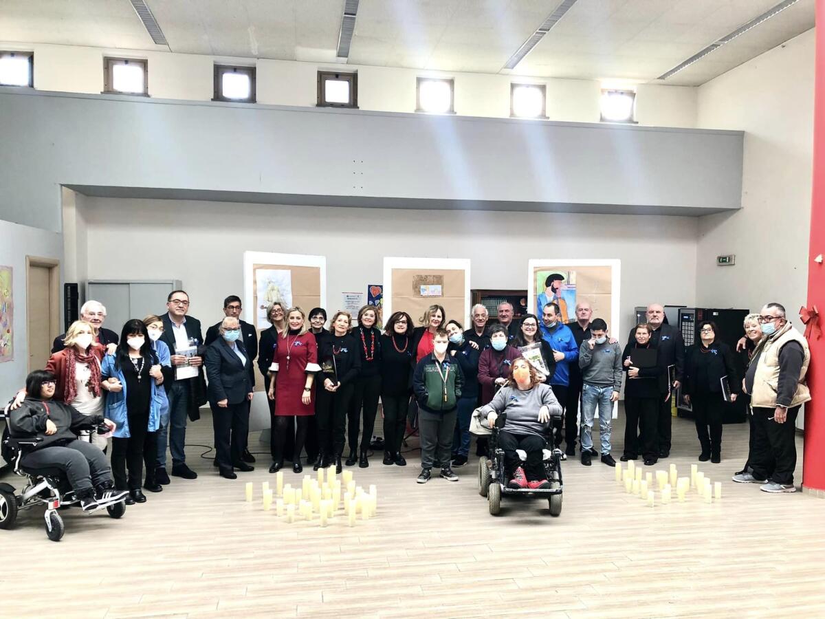 Festa di Natale al centro “Giardino dei Sorrisi” di Aprilia con il coro Liberi Cantores. - 