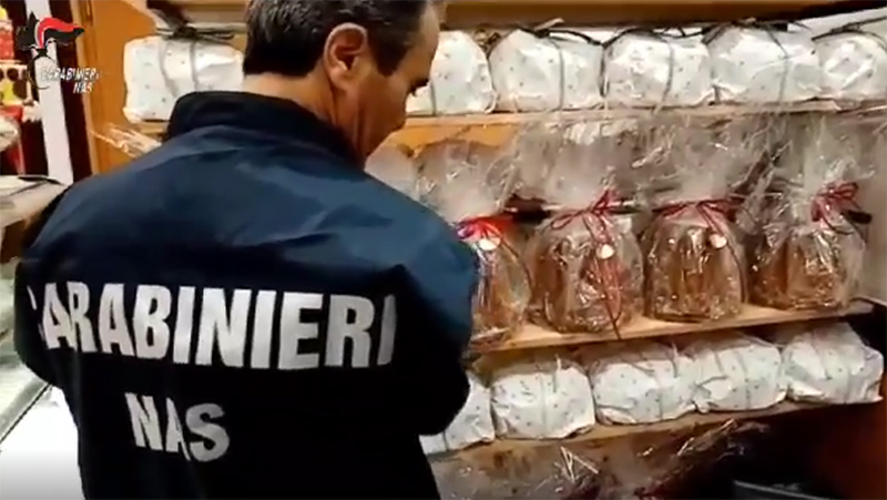 Galleria 1 del post: Festività natalizie, i Carabinieri del Nas di Latina eseguono 37 controlli: in un ristorante sequestrato un quintale di prodotti ittici.