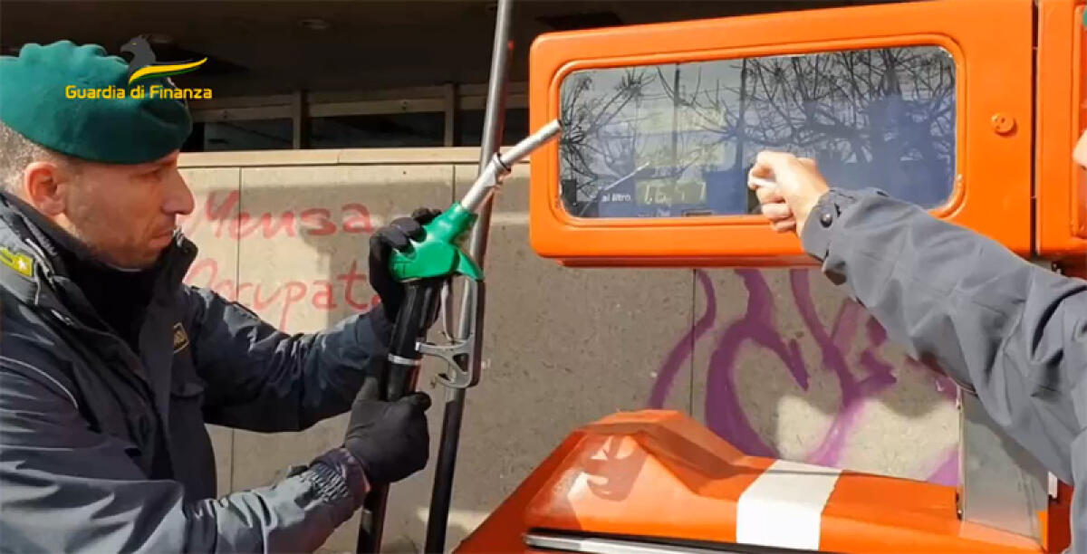 Azione di controllo della Guardia di Finanza sui prezzi del carburante. - 
