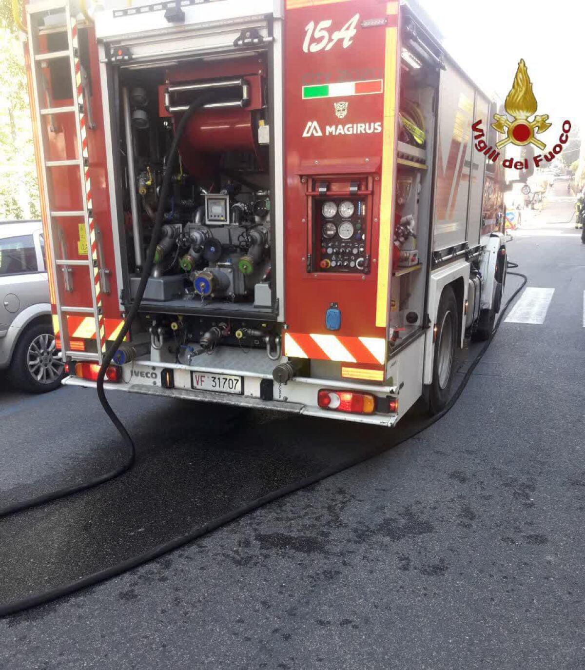 Forte odore di gas dai tombini: allarme in Corso Matteotti a Latina. - 