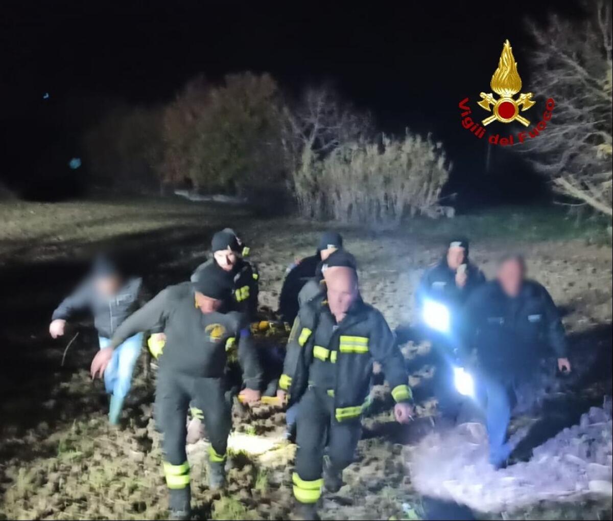 Pensionato ritrovato in un canale di scolo, in stato confusionale. - 