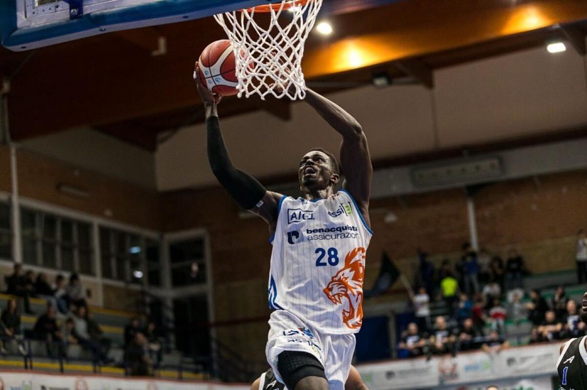 La Latina Basket perde in casa, al Palabianchini passa il Treviglio - 