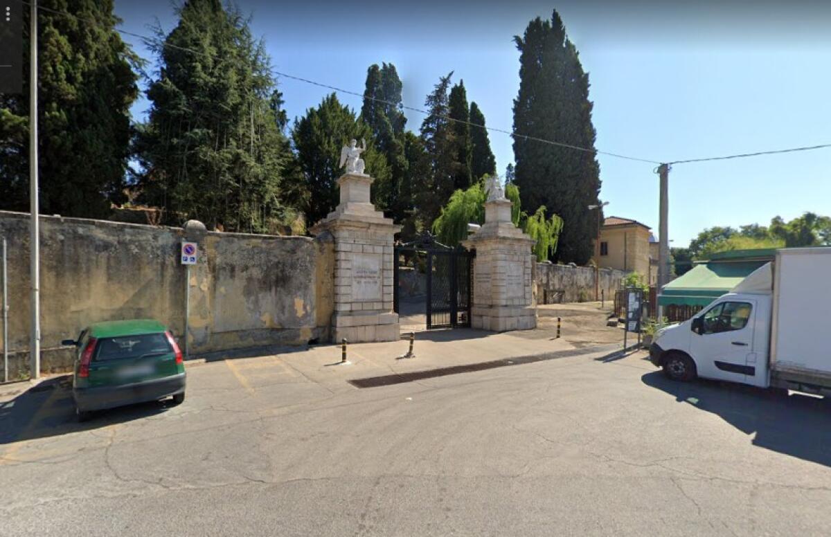 Finiti i loculi al Cimitero di Sezze, il sindaco requisisce d'urgenza quelli rimasti liberi - 