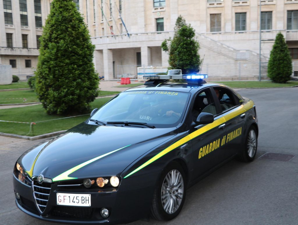 la Guardia di Finanza del Comando Provinciale di Latina