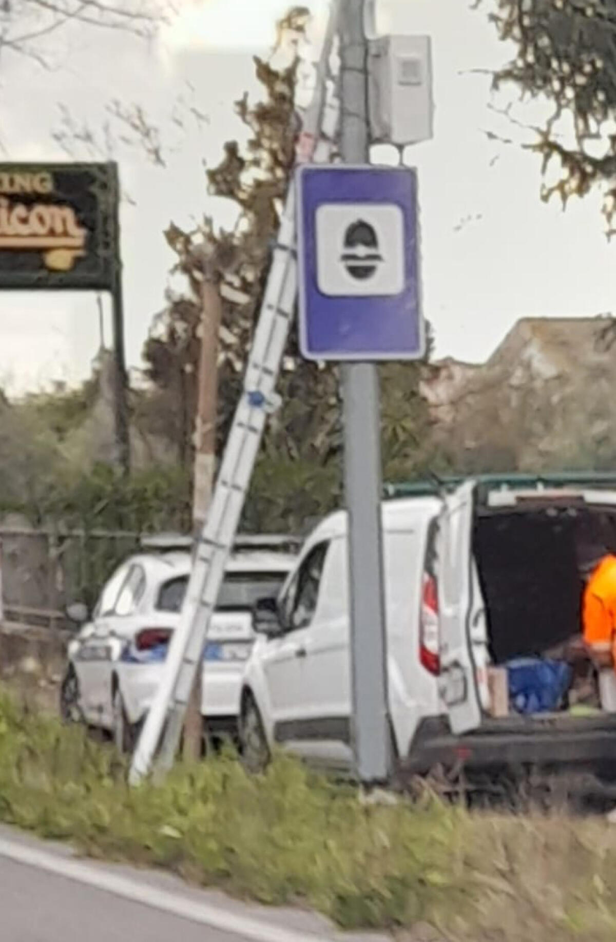 Controlli di routine sulle telecamere dei due autovelox di via Nettunese tra Aprilia e Lanuvio - 