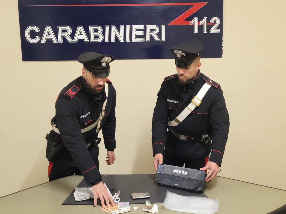 Hashish ed ecstasy, I carabinieri di Pomezia arrestano 21enne - 