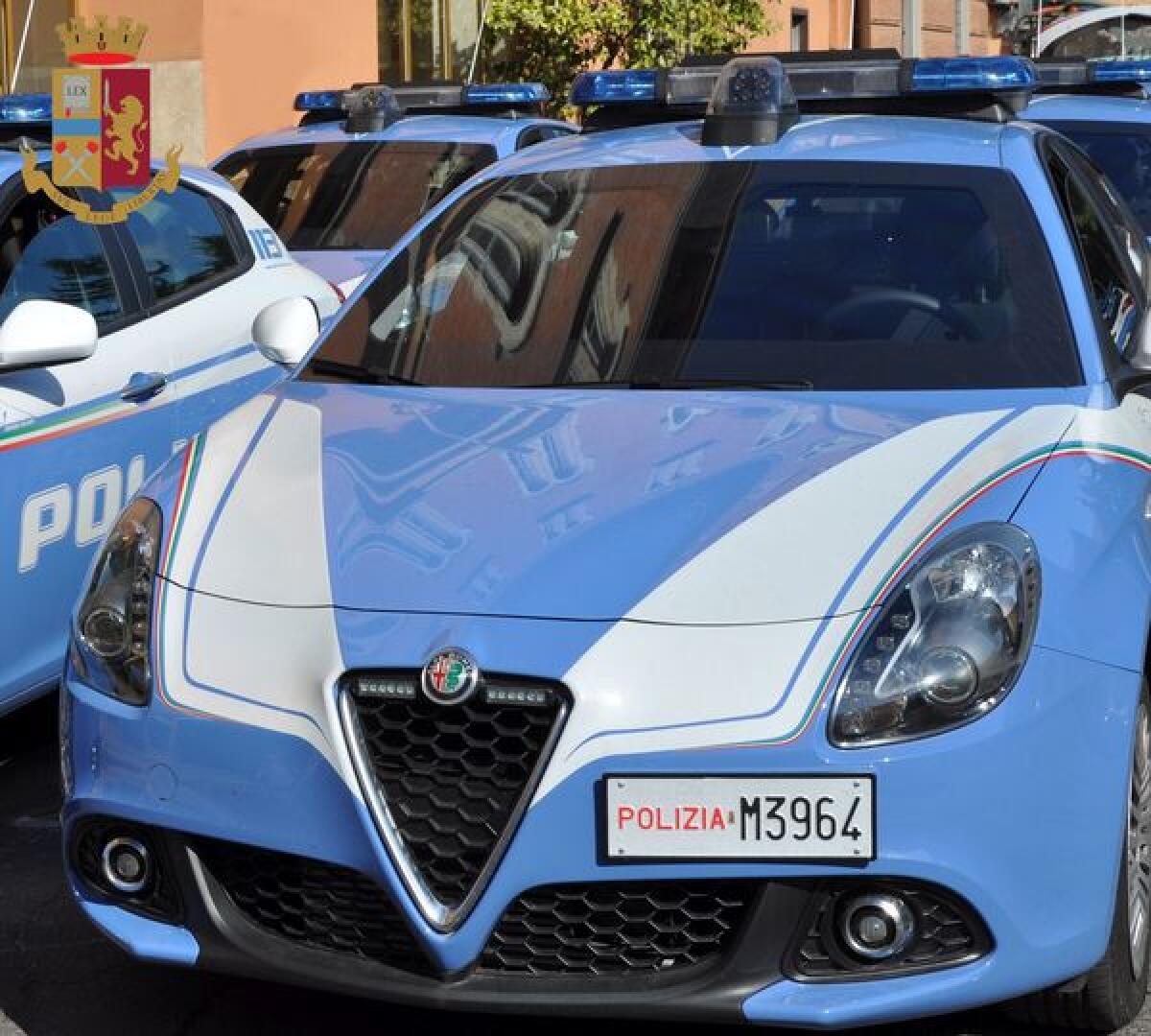 Contrasto ai reati predatori: la Questura di Roma esegue sei arresti. - 