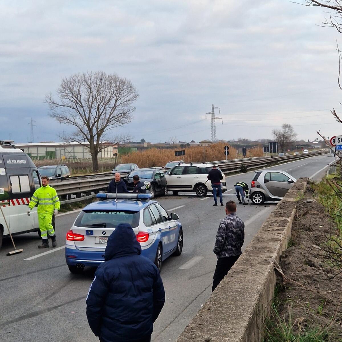 Incidente a Campoverde, Pontina chiusa in direzione di Latina - 