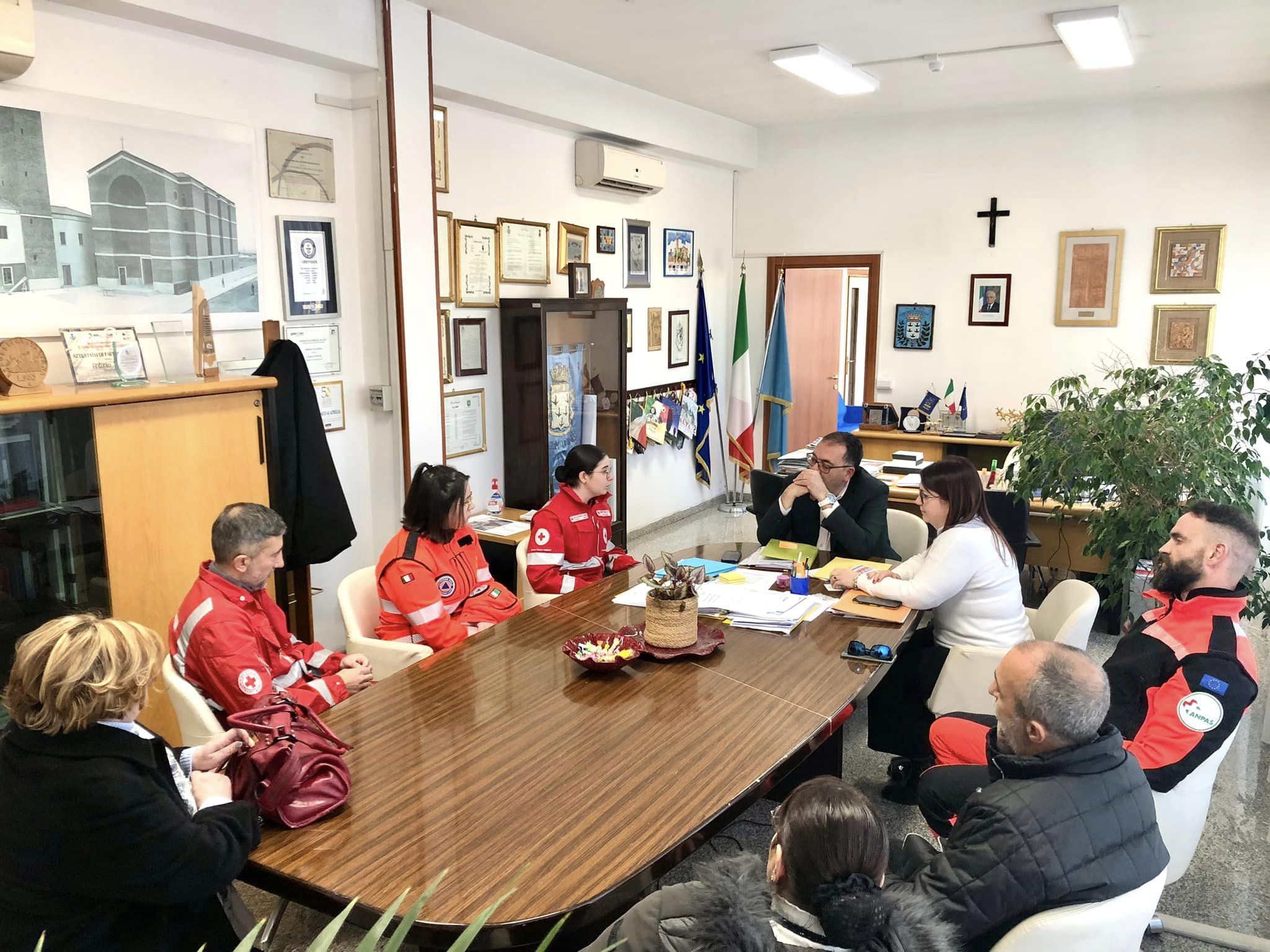 la premiazione in Comune ad Aprilia di Chiara e Martina Guidarelli