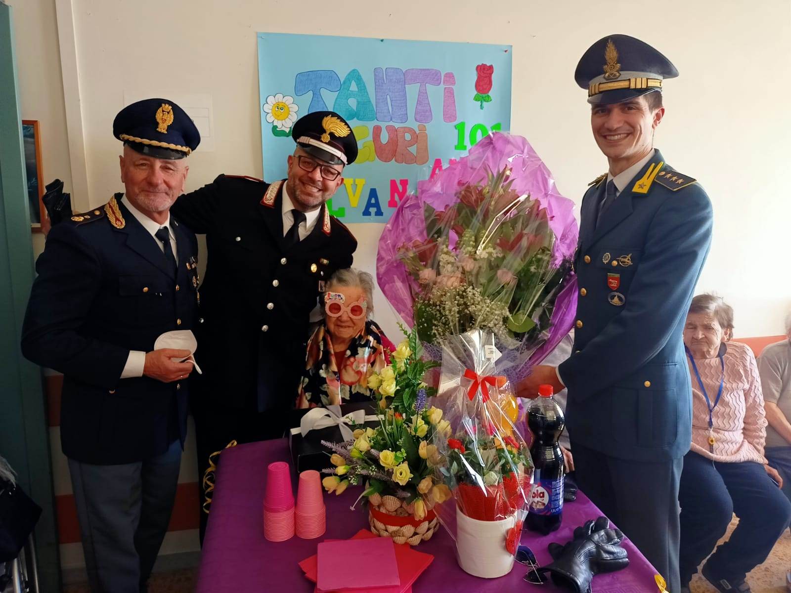 i festeggiamenti per i 101 anni della signora Silvana Cestarelli di Nettuno