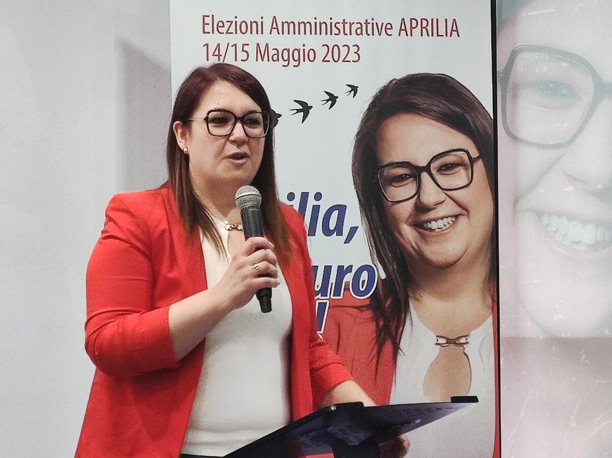 “Pronta a raccogliere il testimone”: Luana Caporaso presenta la sua candidatura a Sindaco di Aprilia. Sarà alla guida di una coalizione interamente civica. FOTO e AUDIO - 