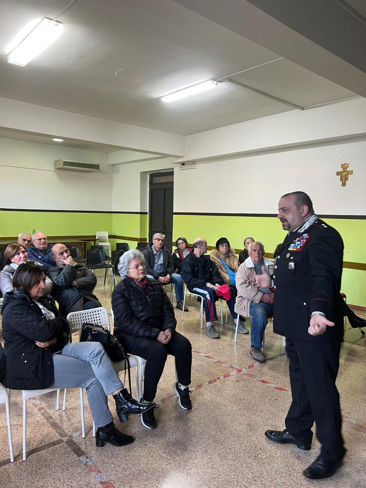 Truffe agli anziani, incontri dei Carabinieri di Aprilia alla parrocchia Santo Spirito e alla chiesa San Giovanni Battista. - 