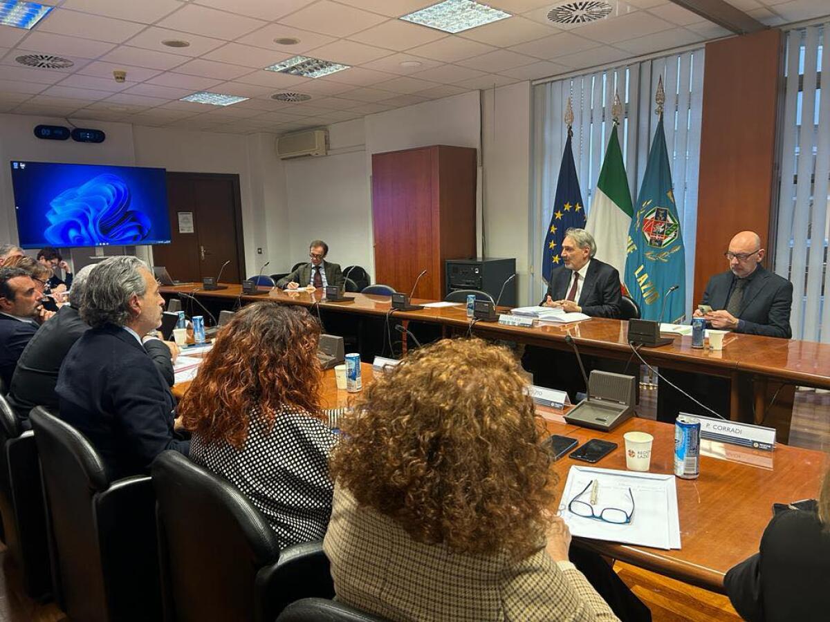 Il neo presidente della Regione Lazio, Francesco Rocca, incontra i direttori delle strutture sanitarie regionali. - 