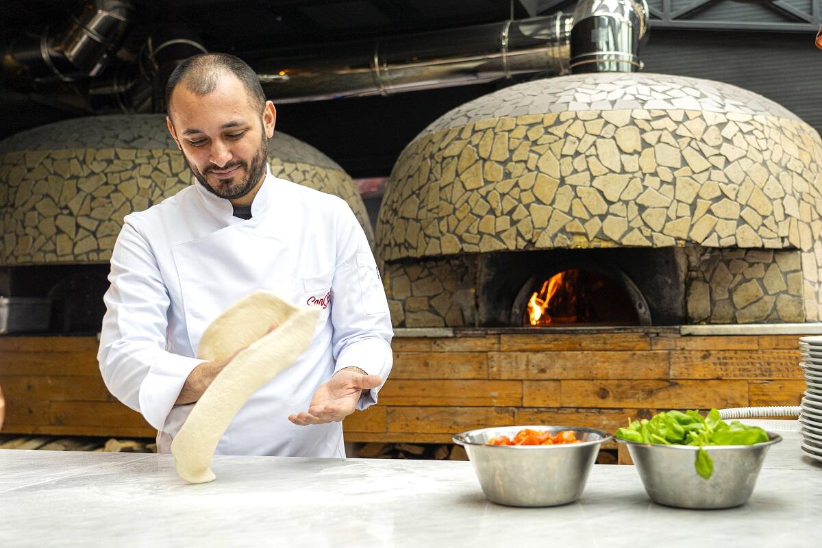 Ciro insegna ai detenuti a fare la pizza: “Così troveranno un lavoro” - 