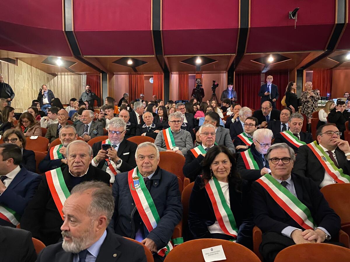 Giornata dell’Unità Nazionale: ecco chi ha ricevuto le onorificenze al merito della Repubblica italiana in provincia di Latina. - 