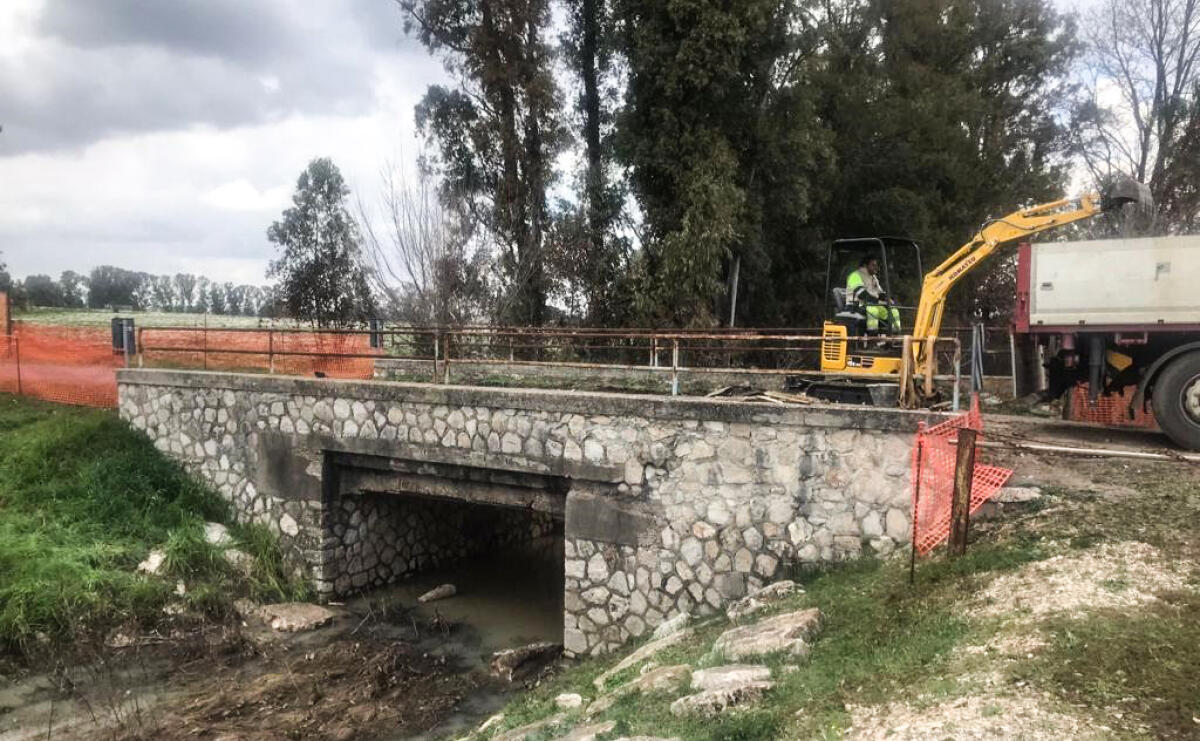 Avviati a Cisterna i lavori di consolidamento e messa in sicurezza del ponte di via Moscarello. - 