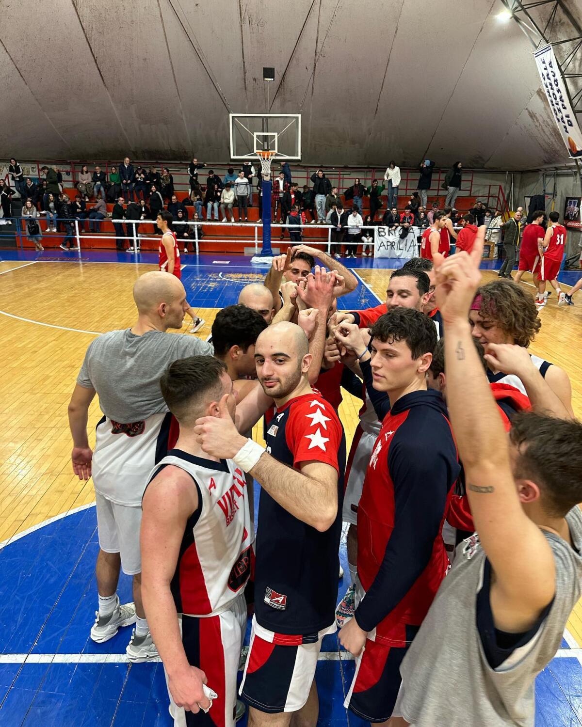 Basket C Silver: la Virtus Aprilia oggi sul parquet de La Salle Roma. Pullman gratuito per i tifosi. - 