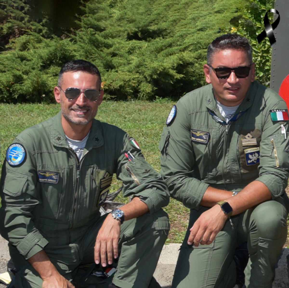 Schianto in volo tra aerei militari a Guidonia: muoiono il tenente colonnello Giuseppe Cipriano e il maggiore Marco Meneghello - 