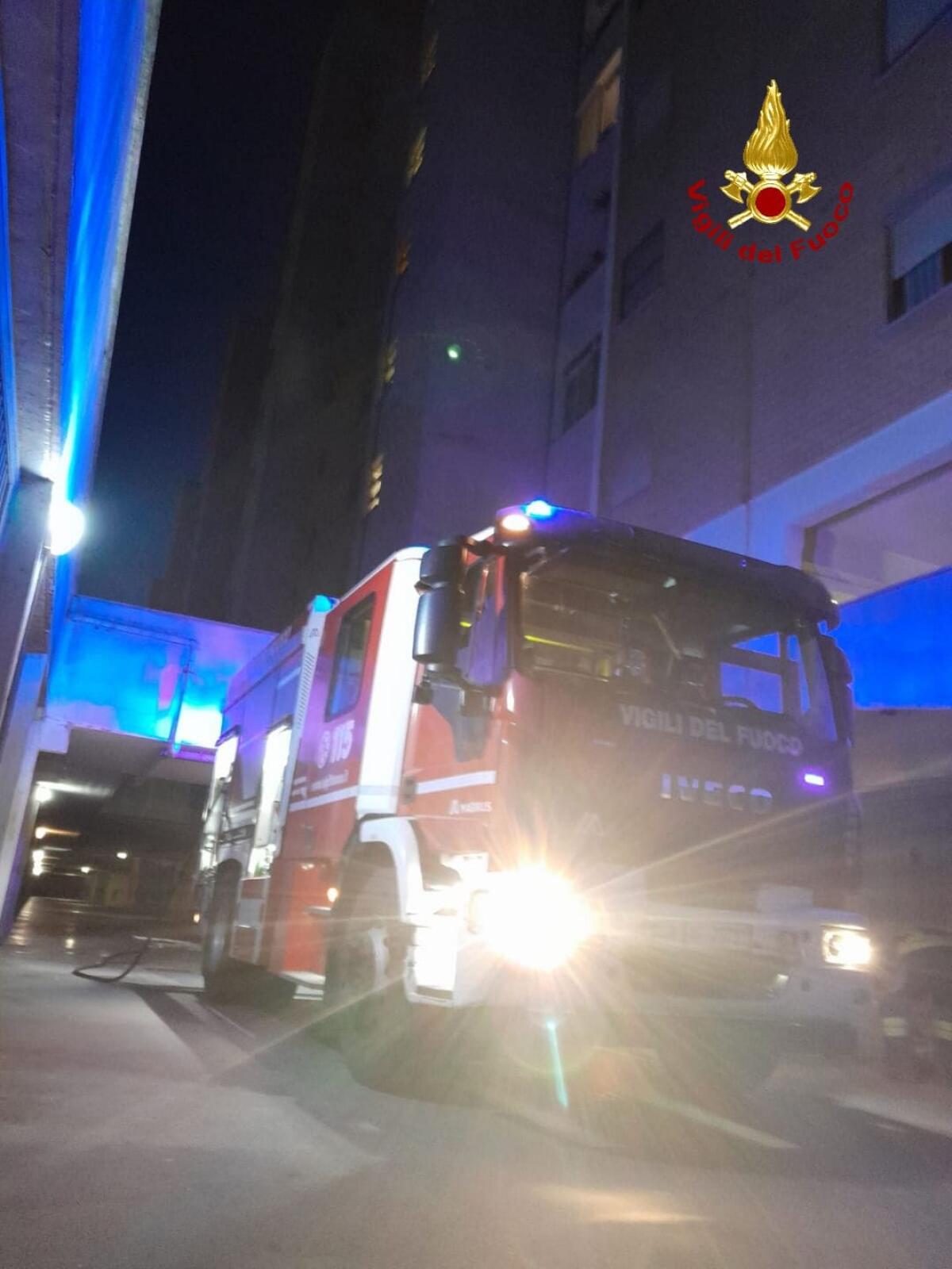 Incendio in un appartamento a Latina: salvati madre e figlio - 